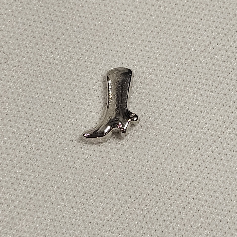 *Single* Floating Charm - Picture 2 of 2